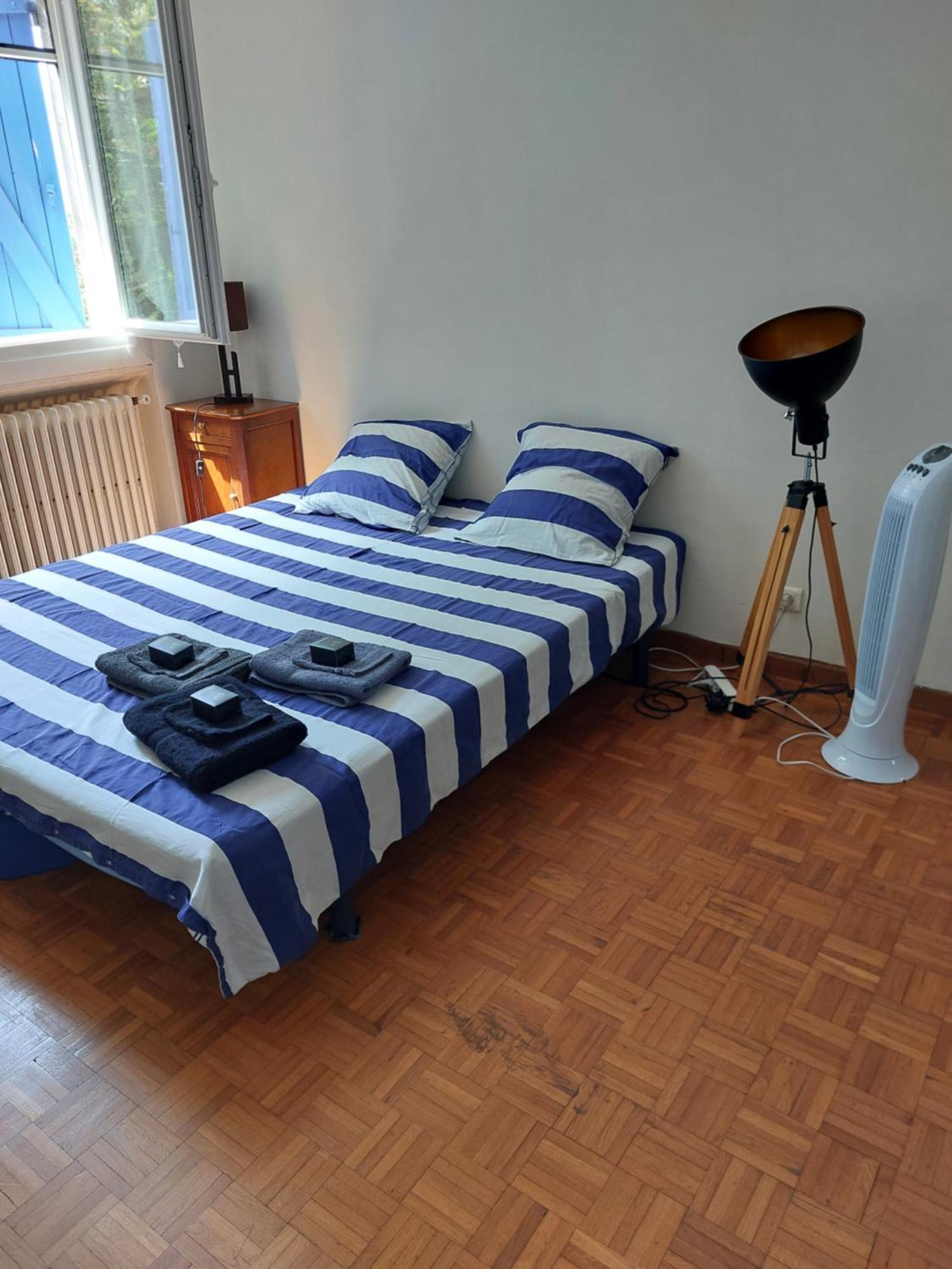 Chambre Dans Villa マルセイユ エクステリア 写真
